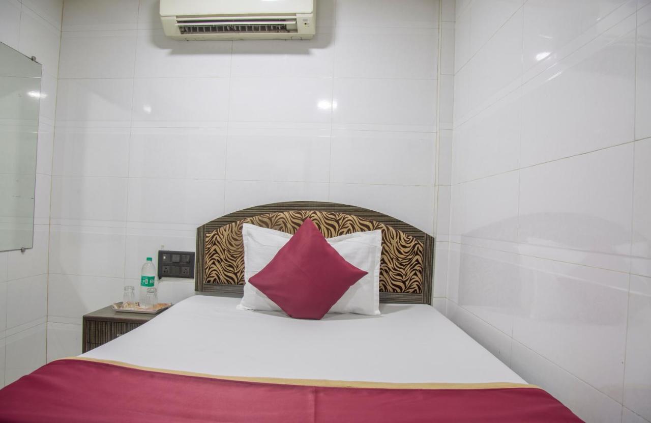 Relax Guest House Bombaj Zewnętrze zdjęcie